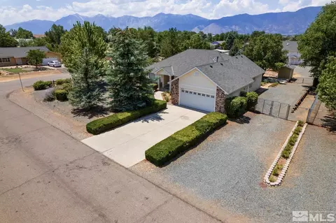 2652 Ballard Ln, Minden, NV 89423