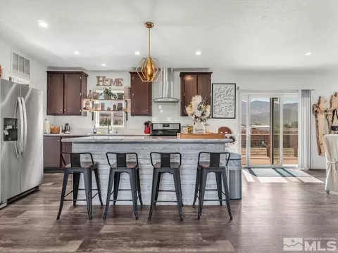 3710 Churchill Dr, Washoe Valley, NV 89704