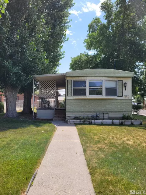 1710 Mizpah St, Winnemucca, NV 89445
