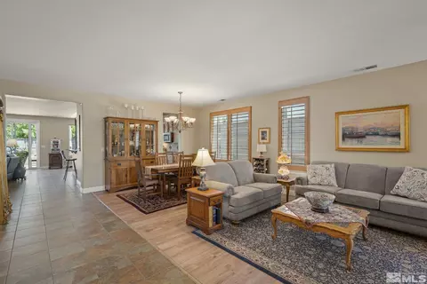 631 Aberdeen Ct, Reno, NV 89521 photo 3