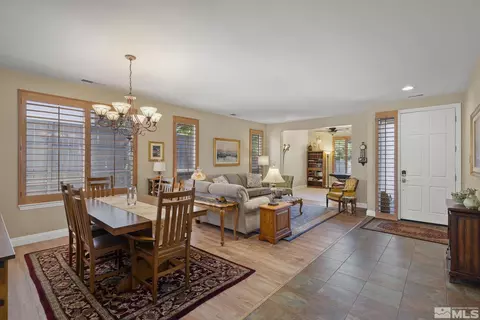 631 Aberdeen Ct, Reno, NV 89521 photo 4