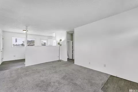 160 E Cedar St, Fernley, NV 89408 photo 4