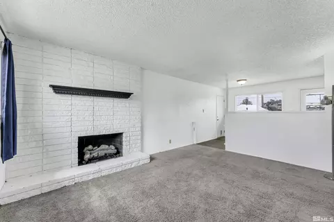 160 E Cedar St, Fernley, NV 89408 photo 3
