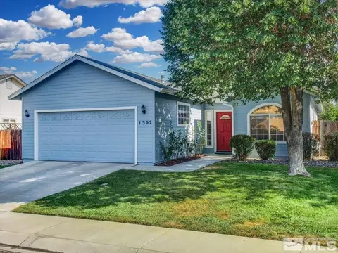1302 Penn Ln, Gardnerville, NV 89410