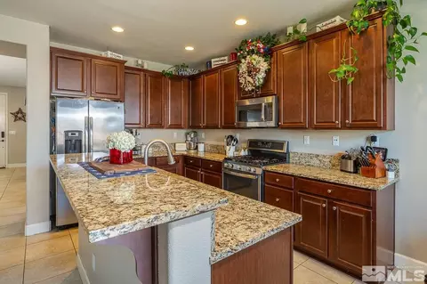 10601 Brittany Park Dr, Reno, NV 89521 photo 11