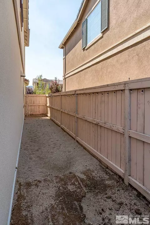 10601 Brittany Park Dr, Reno, NV 89521 photo 28