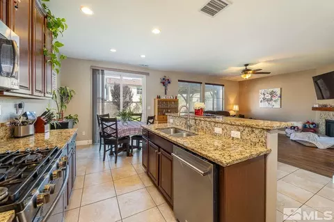 10601 Brittany Park Dr, Reno, NV 89521 photo 13