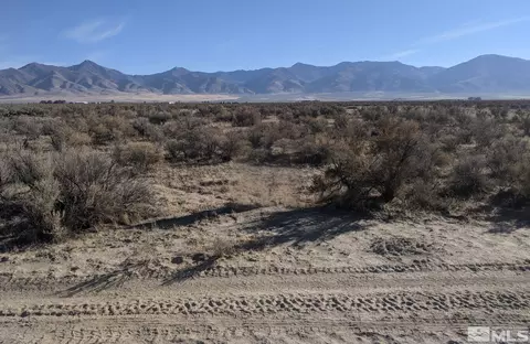 3800 Wilbur Dr, Orovada, NV 89425