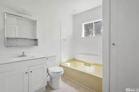 643 Douglas St, Fallon, NV 89406 photo 12