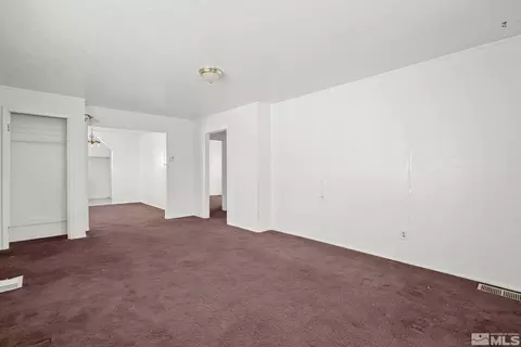 643 Douglas St, Fallon, NV 89406 photo 13