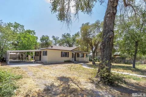 643 Douglas St, Fallon, NV 89406