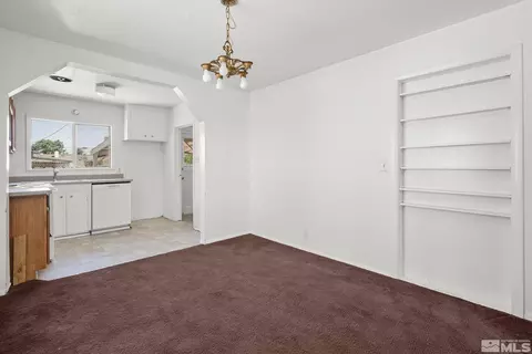 643 Douglas St, Fallon, NV 89406 photo 7