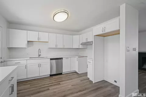 700 Munley Dr, Reno, NV 89503 photo 7
