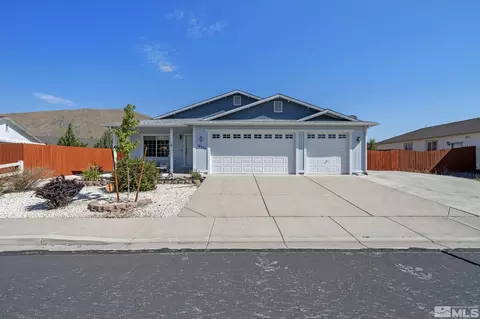 18329 Goose Lake Ct, Reno, NV 89508