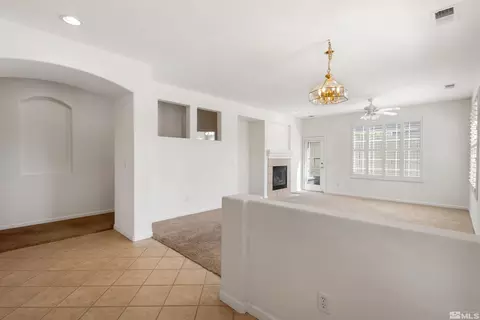 10501 Iron Point Cir, Reno, NV 89521 photo 4