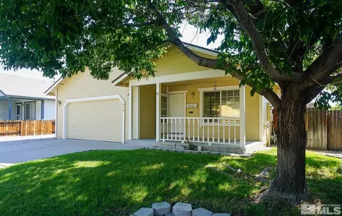 610 Blue Skies Dr, Sparks, NV 89436