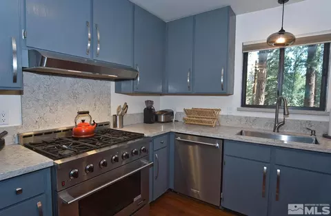 340 Timber Ln, Markleeville, CA 96120 photo 5