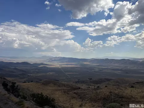205 Vista Trl, Reno, NV 89510