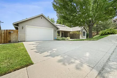 915 Crain St, Carson City, NV 89703