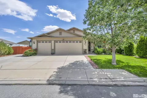18226 Cody Ct, Reno, NV 89508