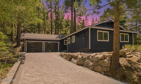 421 Edgewood Dr, Stateline, NV 89449