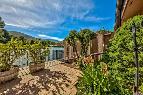 108 Lake Glen Dr, Carson City, NV 89703