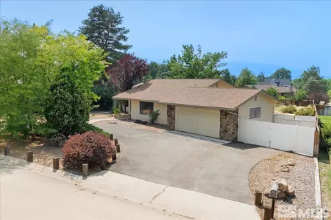 4875 Sleepy Hollow Dr, Reno, NV 89502