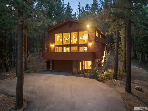 679 Saddlehorn Dr, Incline Village, NV 89451
