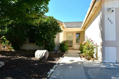 295 Monte Cristo Dr, Dayton, NV 89403