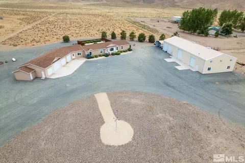 55 Fox Ln, Yerington, NV 89447
