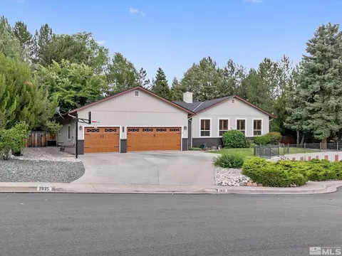 2835 W Pinenut Ct, Reno, NV 89509
