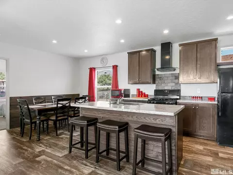 6067 Middle Fork Dr, Sun Valley, NV 89433