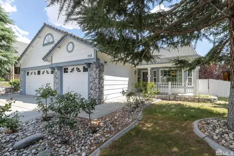 1087 Petes Way, Sparks, NV 89434