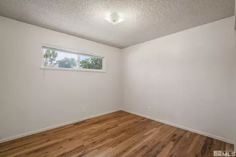 3275 Everett Dr, Reno, NV 89503 photo 17