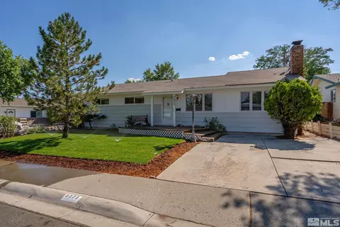 3275 Everett Dr, Reno, NV 89503