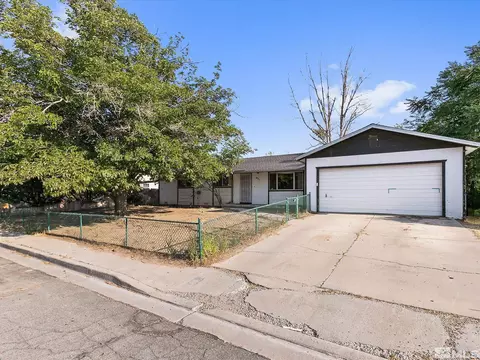 831 D St, Fernley, NV 89408