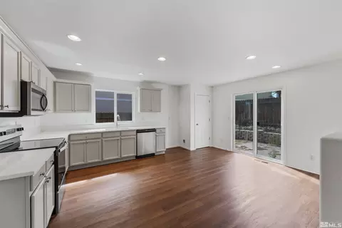 7496 Spey Dr, Reno, NV 89506 photo 11