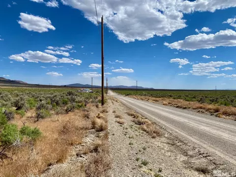 22000 Callaway Dr, Lovelock, NV 89419