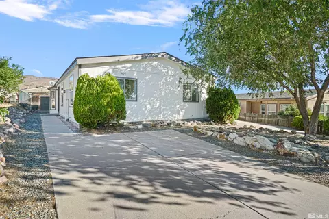 409 Traci Ln, Mound House, NV 89706