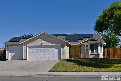 697 Jennys Ln, Fernley, NV 89408