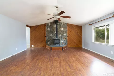 1511 Downs, Minden, NV 89423 photo 4