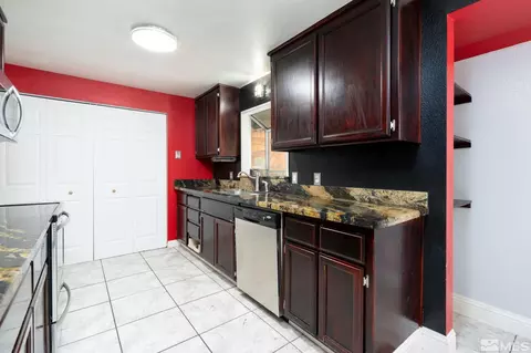 1511 Downs, Minden, NV 89423 photo 10