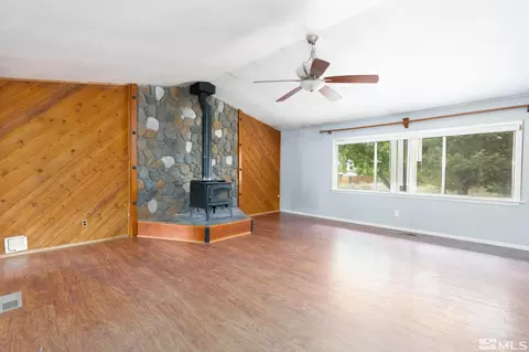 1511 Downs, Minden, NV 89423 photo 7