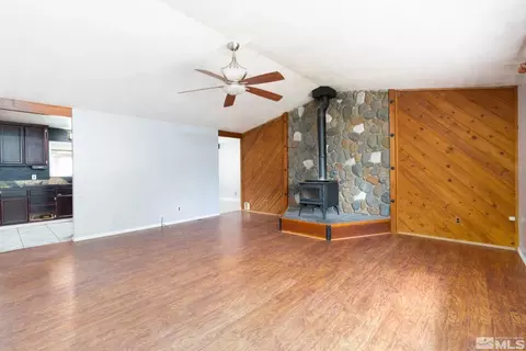 1511 Downs, Minden, NV 89423 photo 5