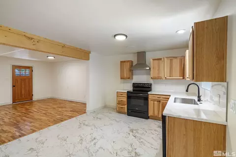 302 E Long St, Carson City, NV 89706 photo 14
