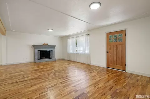 302 E Long St, Carson City, NV 89706 photo 7