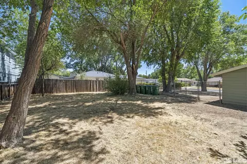 302 E Long St, Carson City, NV 89706 photo 39