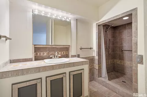 302 E Long St, Carson City, NV 89706 photo 20