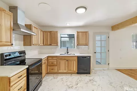 302 E Long St, Carson City, NV 89706 photo 11