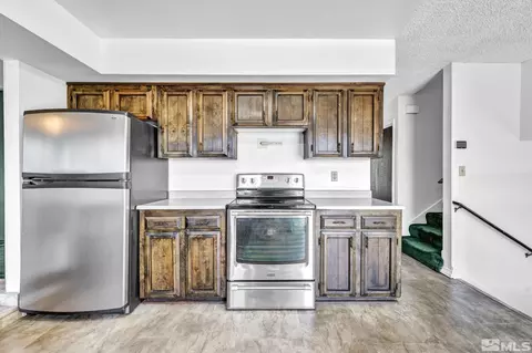 2835 Everett Dr, Reno, NV 89503 photo 8